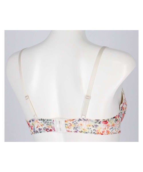 une nana cool ブラジャー MADE WITH LIBERTY FABRIC リボンブラ 胸もとフィットながもち〜動いても、キレイはつづく〜 - 画像 (7)