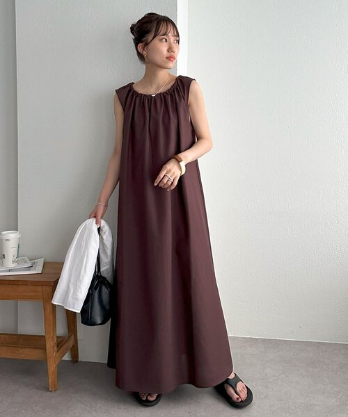 Discoat ワンピース 「新色追加!/WEB限定」衿ギャザーノースリワンピース - 画像 (4)