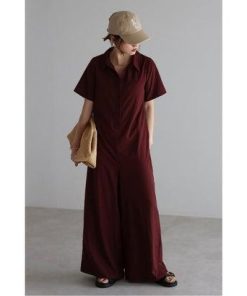 ボンジュールサガン BONJOUR SAGAN 襟付きハーフスリーブジャンプスーツ （DARK-WINE）