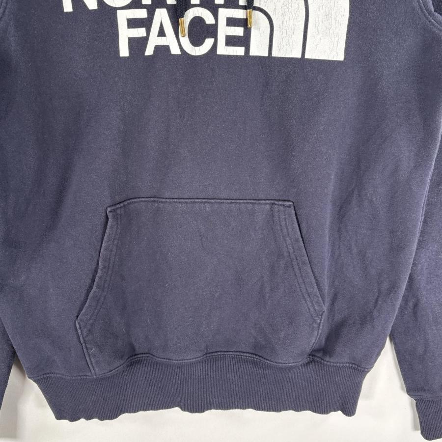 THE NORTH FACE 古着 ザ・ノースフェイス パーカー ビッグロゴプリント アウトドア プルオーバー フーディ S ネイビー メンズ - 画像 (2)